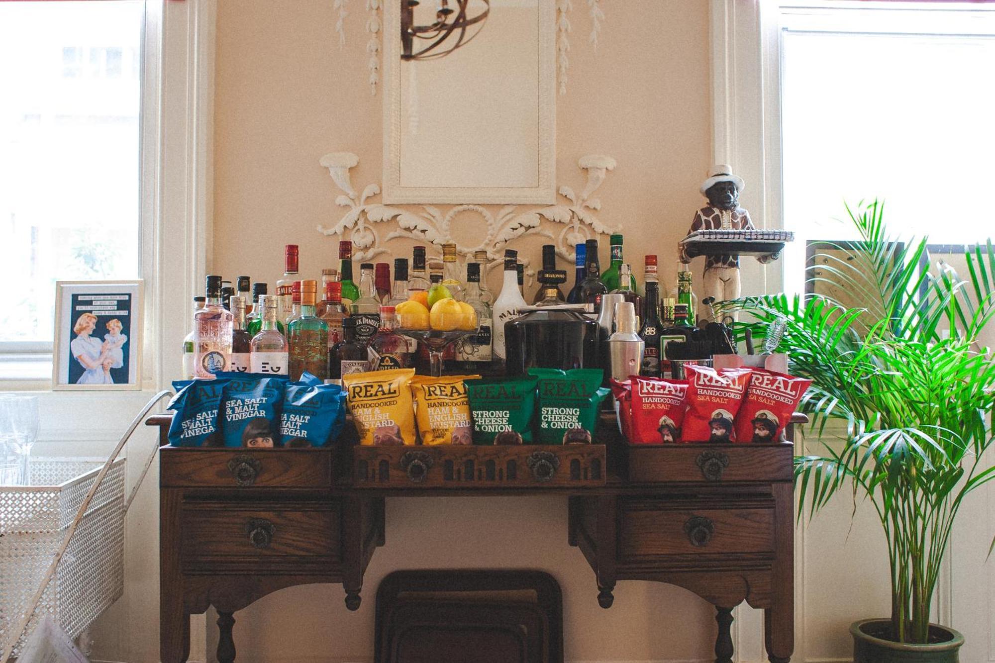 Bed and Breakfast Darwin'S Townhouse Shrewsbury Exterior foto A wet bar